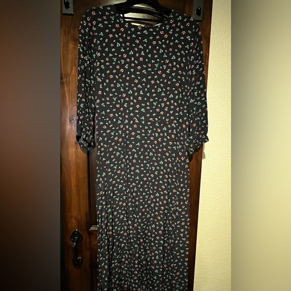 LOFT Black Floral Long Sleeve Dress